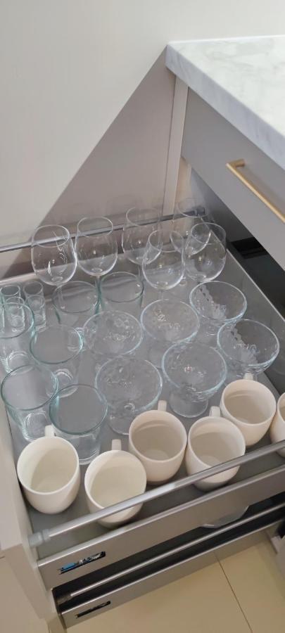 Apartament Cosmopolitan Z Bezpłatnym, Prywatnym Parkingiem W Hali Garażowej *
